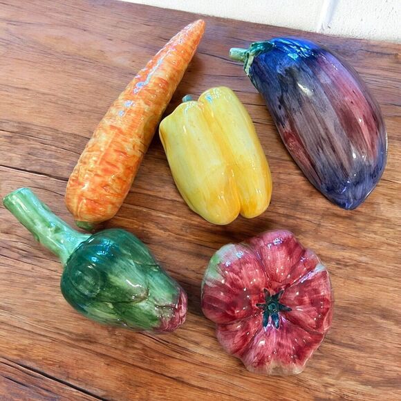 Vietri Italian Majolica Ceramic Vegetable Hand Painted Large Vintage Set of 5